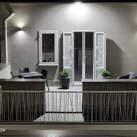 Da 'nfacci Affittacamere 3*