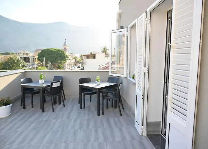 Affittacamere Da 'nfacci Carini