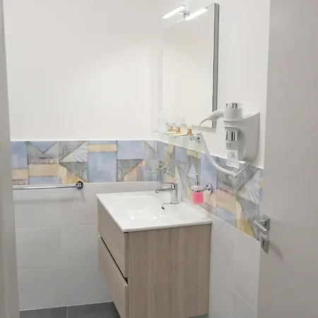 Guest house Da 'nfacci Carini