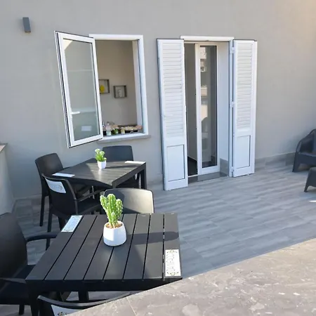 Da 'nfacci ゲストハウス