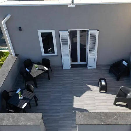 Da 'nfacci カリーニ