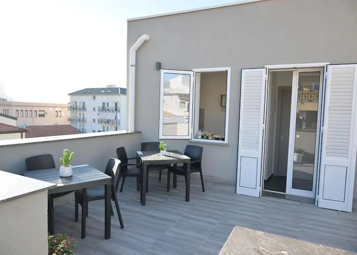 Πανσιόν Da 'nfacci 4*
